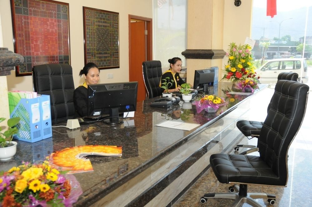 Tang Dynasty Bay Hotel 2*